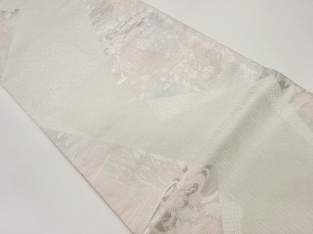 民家に松竹梅・花々模様織出し袋帯